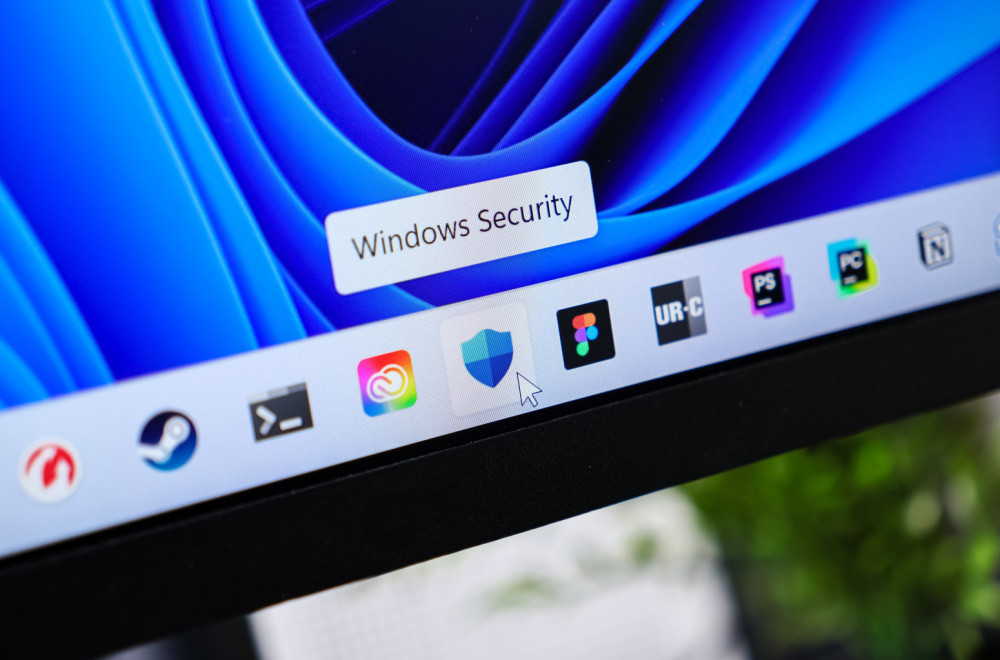 Haos u Microsoftu: Zakrpa "nestala", ugroženi svi koji koriste Windows 11?