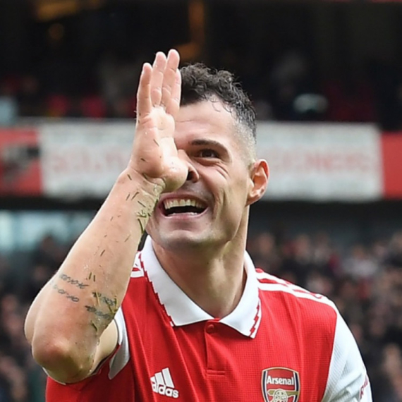 Džaka posle titule Arsenala poslao poruku glavnom "krivcu"