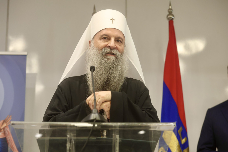 Pojas Presvete Bogorodice stigao u Srbiju; Svetinju dočekali Vučić i Porfirije; Velika čast i nada FOTO