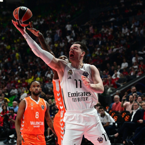 Real održava prednost u Atini