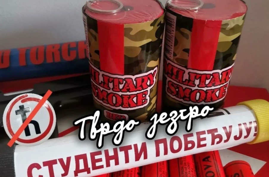 Blokaderi planiraju nasilje na Slaviji – spremili dimne bombe i topovske udare FOTO