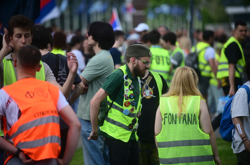 Blokaderi udarili na N1; Uvrede pljušte na sve strane, više ne štede ni jedni druge FOTO