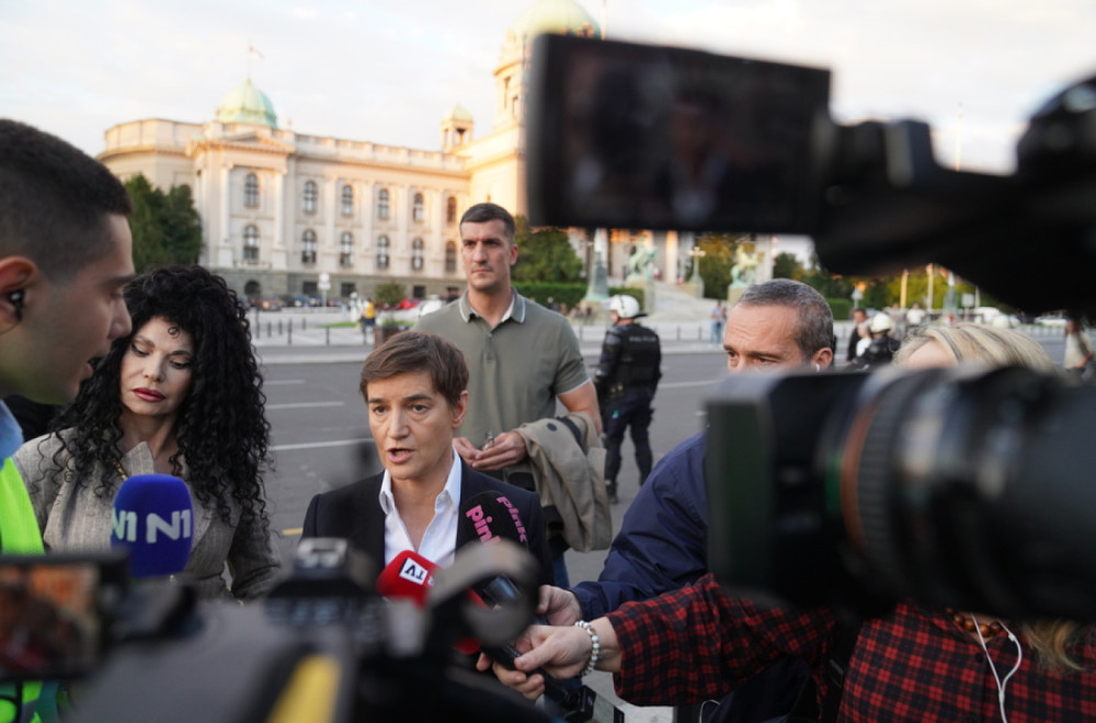Brnabić odbrusila uredniku opozicionog portala: "Sram vas bilo" FOTO