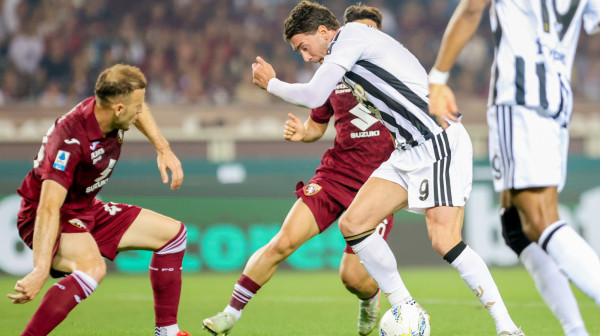 Vlahović poleteo, Liga šampiona odletela Juventusu VIDEO