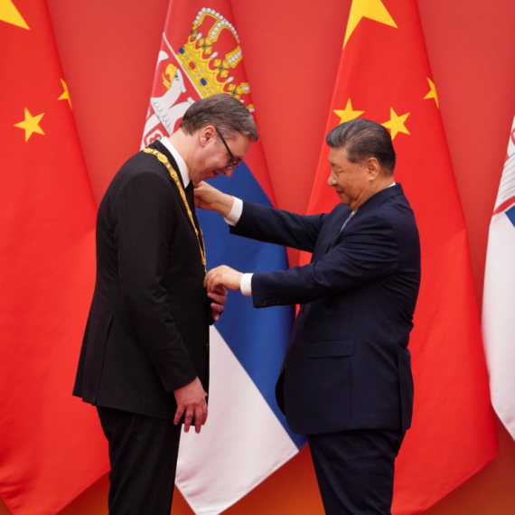 Čelično prijateljstvo Srbije i Kine; Vučić i Si glavna tema u kineskim medijima FOTO