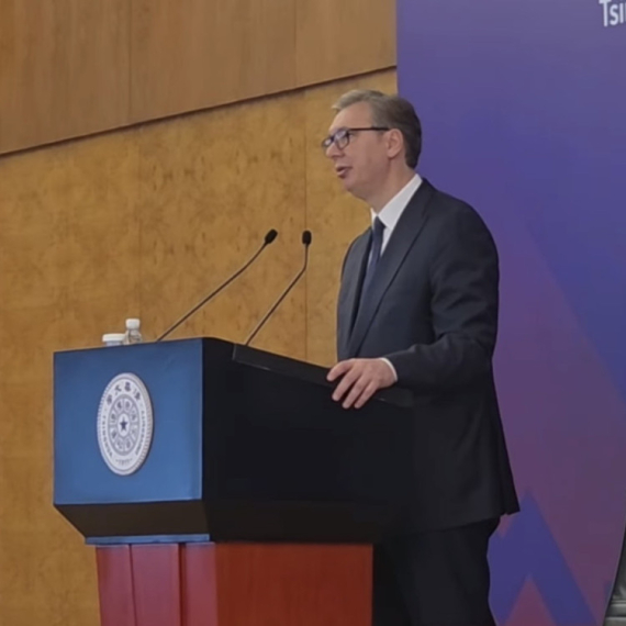 Vučić održao govor na Univerzitetu Ćinghua: "Čvrsto prijateljstvo sudbina za Srbiju i Kinu" VIDEO