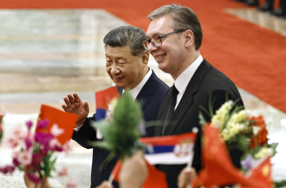 Vučić dobio poseban poklon od Si Đinpinga