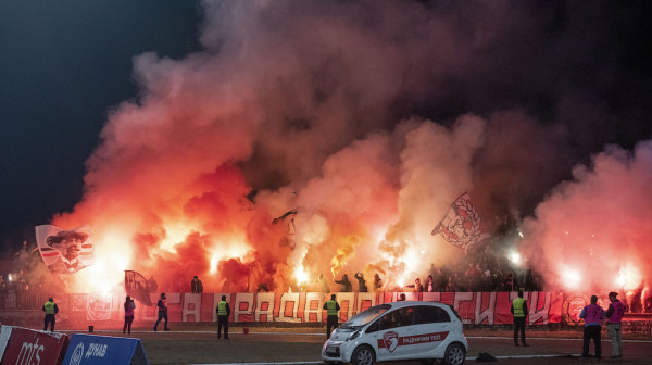 Navijači Radničkog se oglasili posle skandala: "Igrači uzeli pare da nas izbace iz lige!"