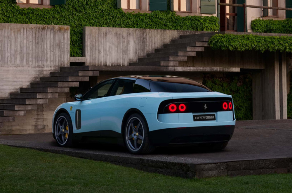 Da li su kritičari pogrešili? Prvi električni Ferrari već rasprodat!