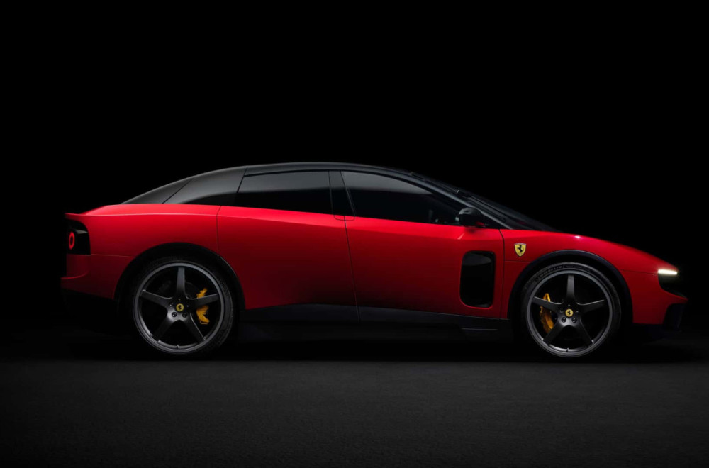 Da li su kritičari pogrešili? Prvi električni Ferrari već rasprodat!