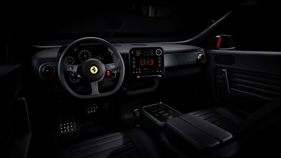 Bivši šef Ferrarija žestoko kritikovao prvi električni model marke