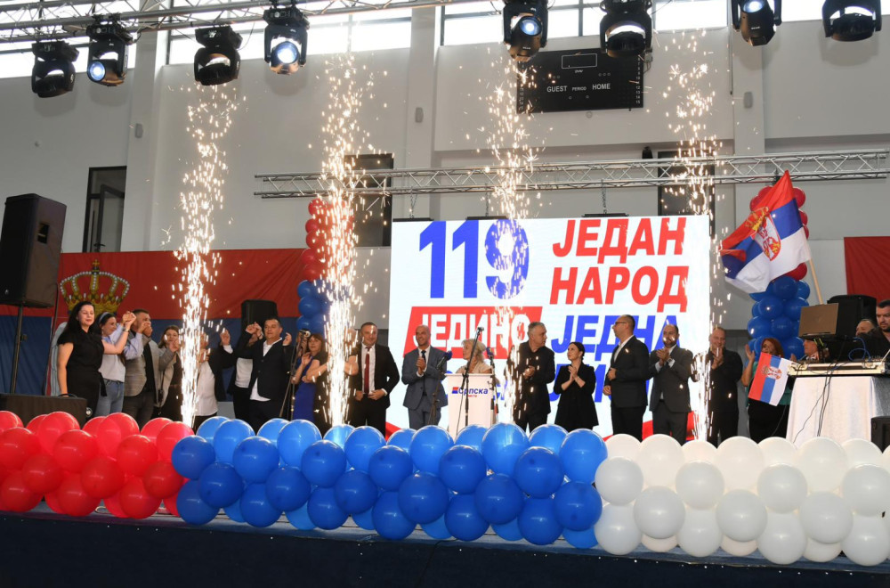 "Jedno srce, jedan narod, jedna lista"; Srpska lista počela predizbornu kampanju u Žitkovcu FOTO