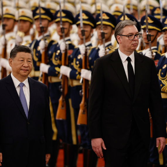 Vučić: "Pregovaramo sa kompanijom koja treba da zaposli 3.000 ljudi"