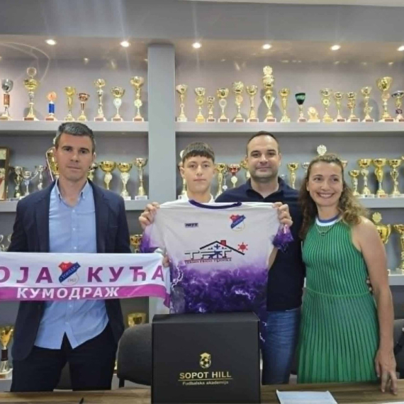 Bronza Torlaka i stipendijski ugovori za najtalentovaniju decu