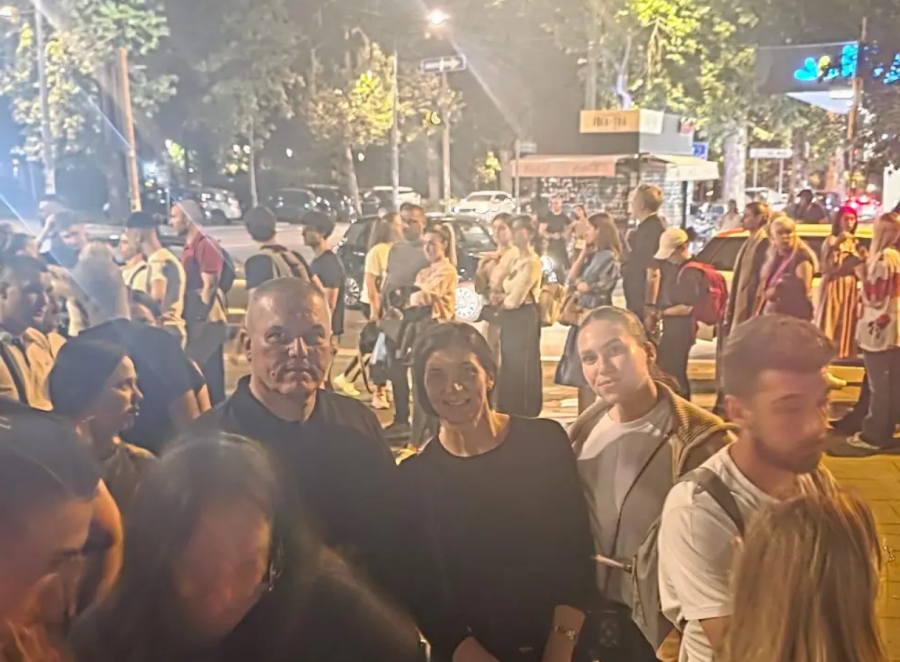 Bogorodičin pojas celivalo gotovo pola miliona vernika: I rukovodstvo Jagodine se poklonilo relikviji