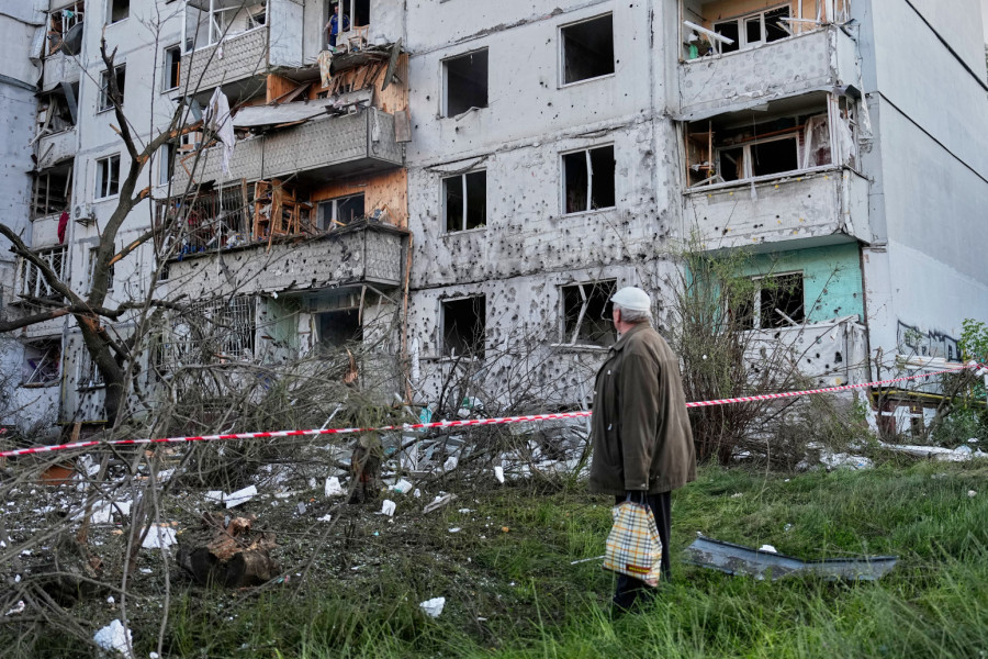 Massive attack on Kyiv: The city is in flames PHOTO/VIDEO
