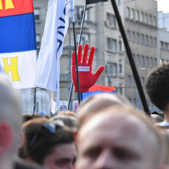 Studentski protest ili žurka penzionera?