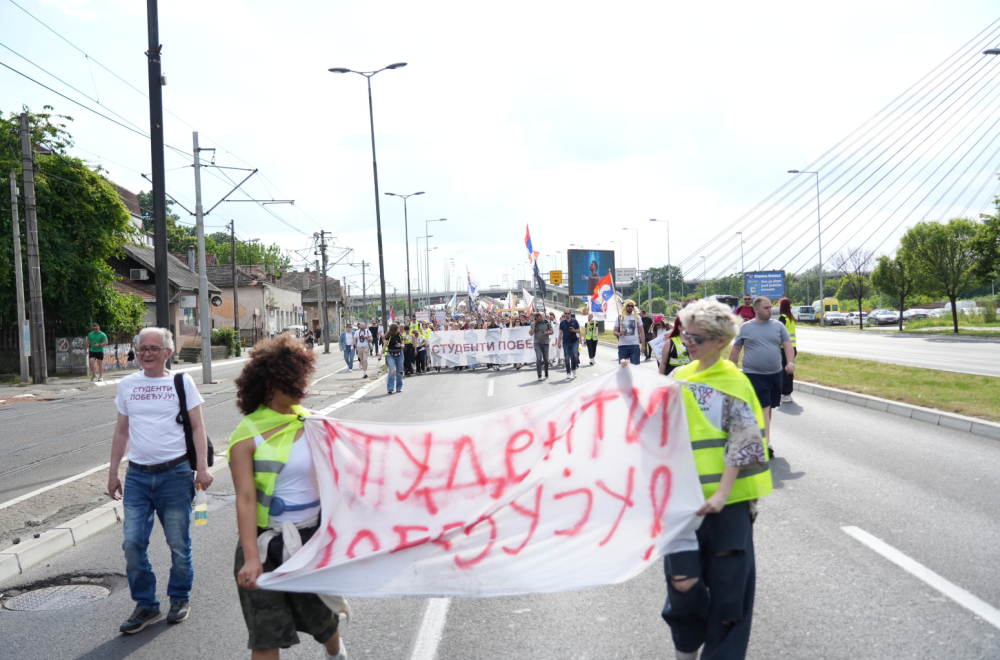 DS najveći lobista "studentske liste" – da li traže potpis za povratak u 2012? VIDEO