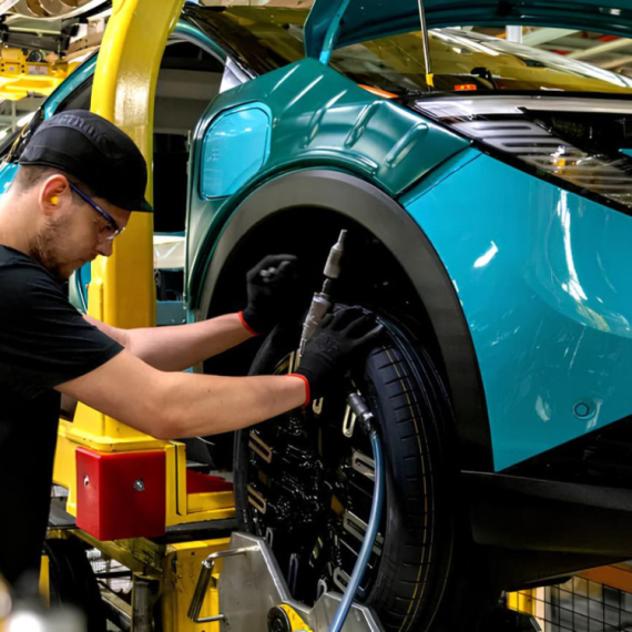 Japanski proizvođač praviće kineske automobile u britanskoj fabrici