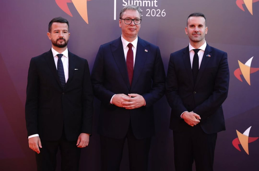 Vučić sa Milatovićem i Spajićem: "Sa domaćinima ovogodišnjeg Samita EU - Zapadni Balkan" FOTO