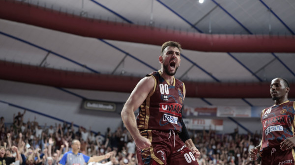 "Vreba" senzacija u Italiji – Virtus pred eliminacijom