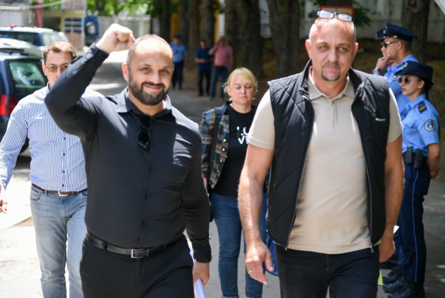 Sutra vanredni izbori na KiM; SL pozvala Srbe na jedinstvo i izlazak na birališta; Pritisci Prištine na Srbe