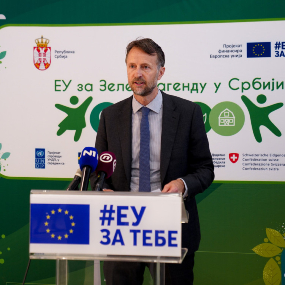 Bekerat: "EU će nastaviti da podržava Srbiju na njenom putu ka članstvu"