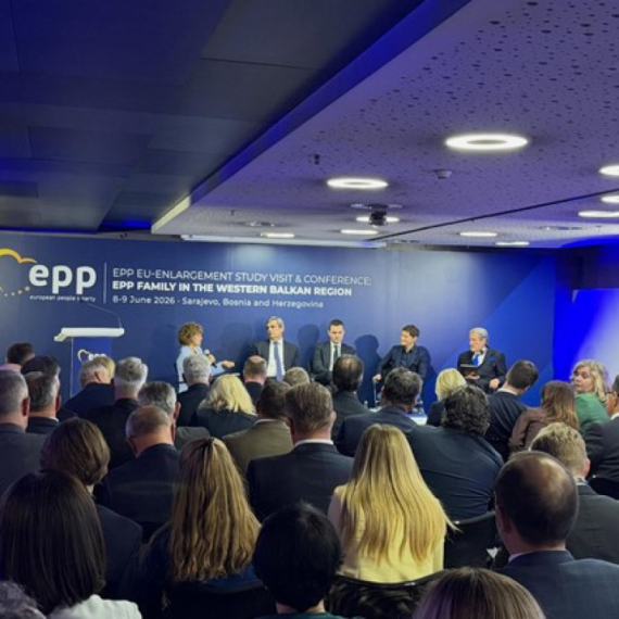 Brnabić u Sarajevu na panelu u organizaciji EPP: "Srbija daleko najbolja u regionu" FOTO