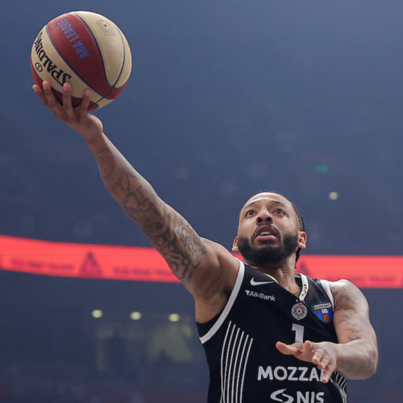 Karlik vodi Partizan ka pobedi – Dubai bez odgovora