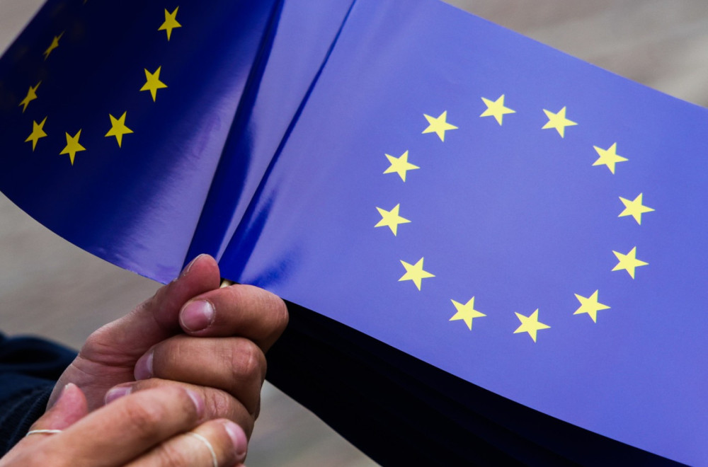 Skandal; Srpska NVO dobija pare od EU da "oživljava proširenje", a stopira Srbiju
