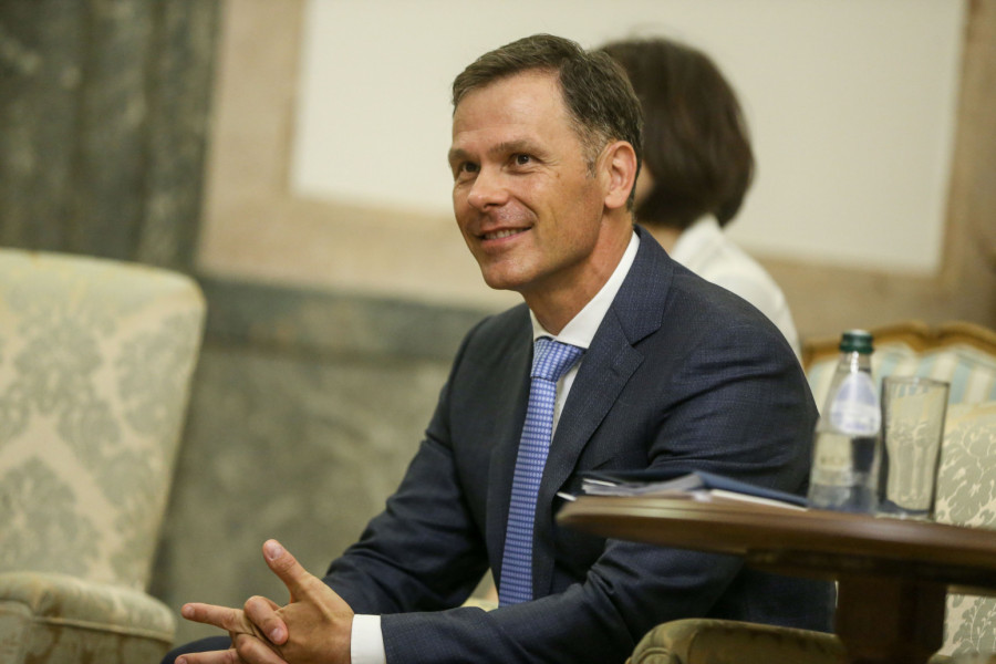 Premijer i ministri pozvali na skup 27. juna: Uoči Vidovdana pokazujemo da je Srbija jedna porodica FOTO