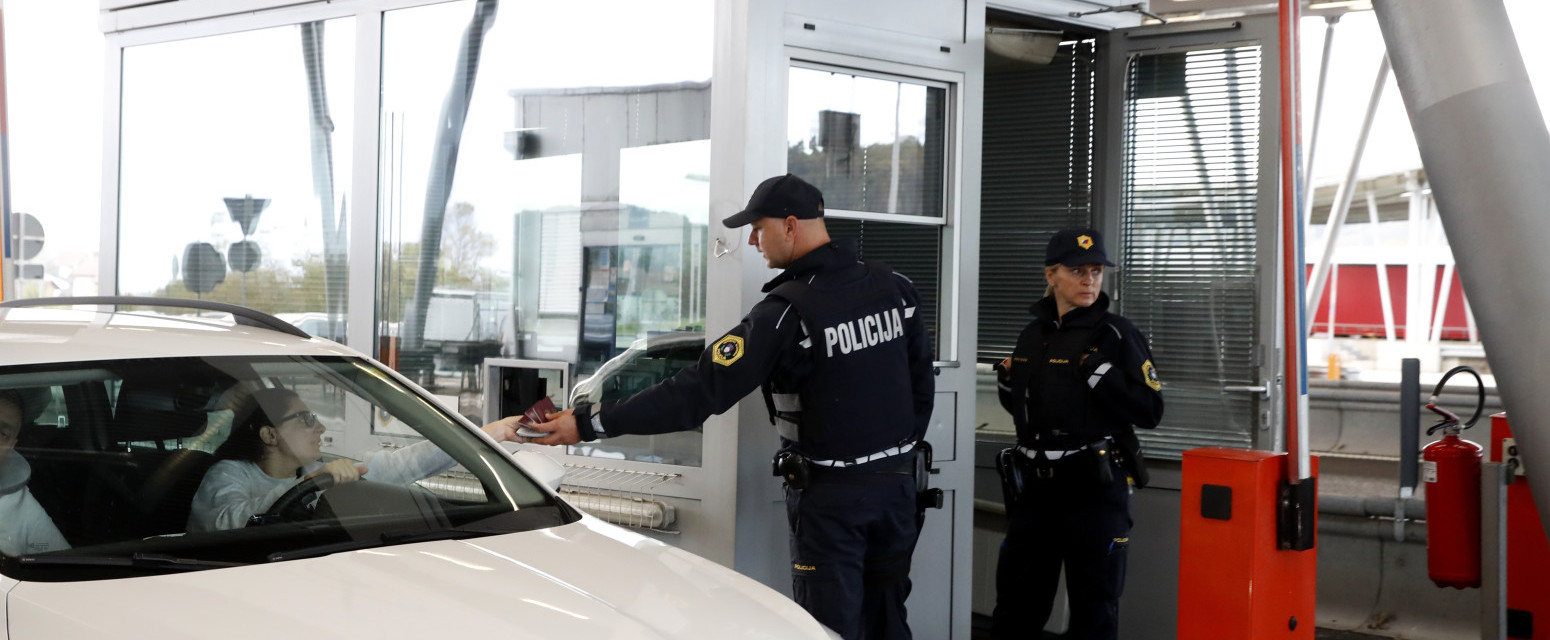 Srbin stao u pogrešnu kolonu na granici, Hrvati ga udarili po džepu: 60 evra kao "dobrodošlica"