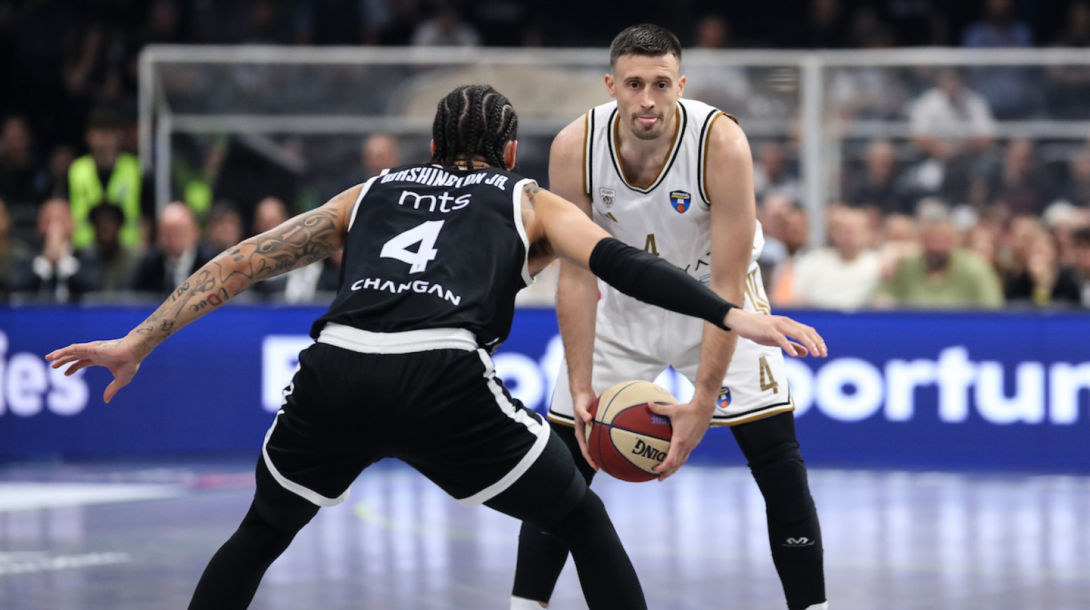 Dubai je šampion ABA lige! Avramović utišao Arenu