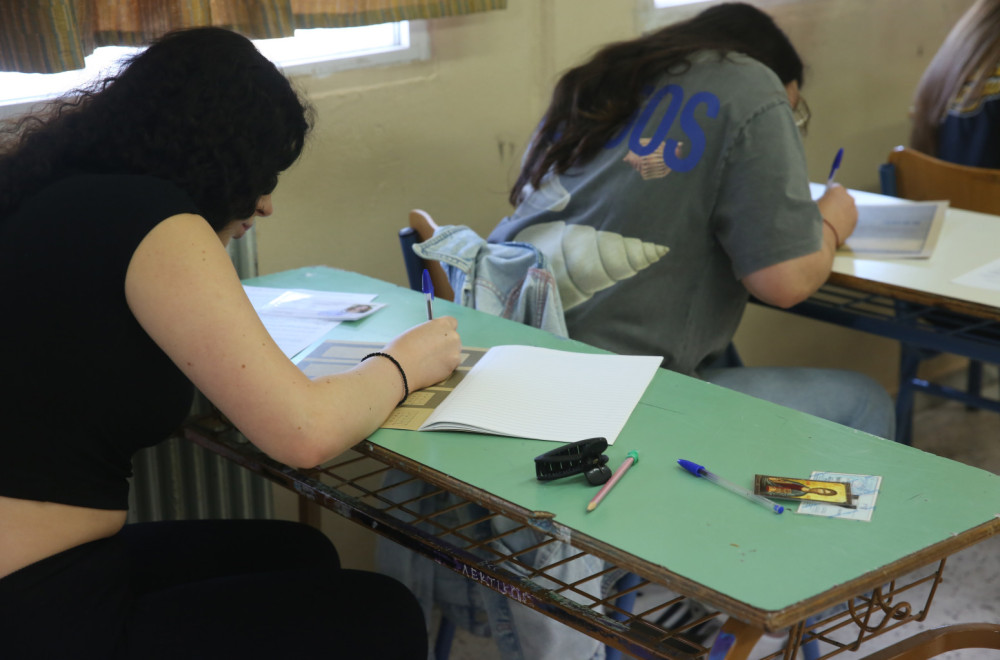 Objavljena rešenja s male mature iz srpskog i maternjeg jezika