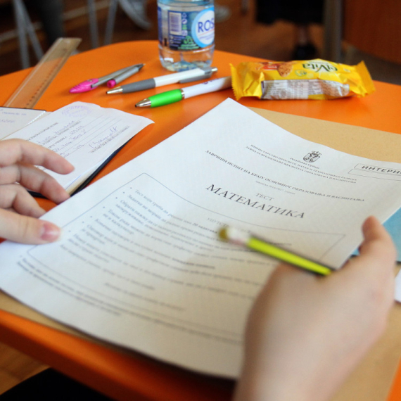 Objavljen "ključ"; Ovo su rešenja testa iz matematike