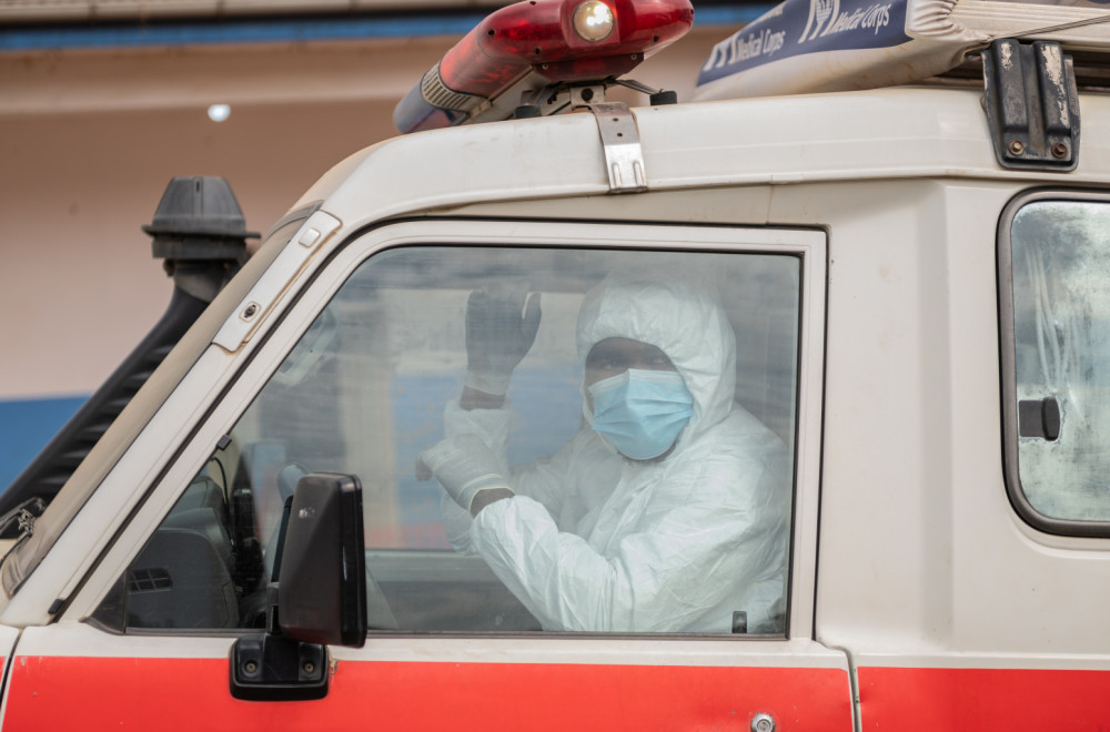 Crne prognoze: Epidemija hara, a još nije dostigla vrhunac