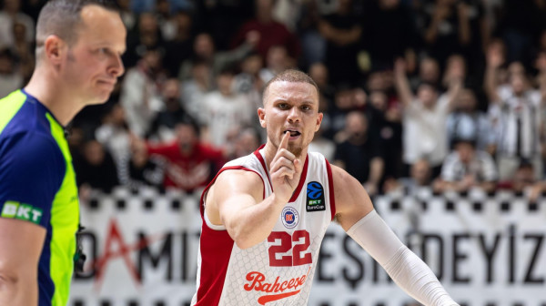 Ništa od Partizana – zvezda Evrokupa produžila ugovor