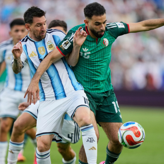 Spektakularan gol Lionela Mesija – stadion je eksplodirao!