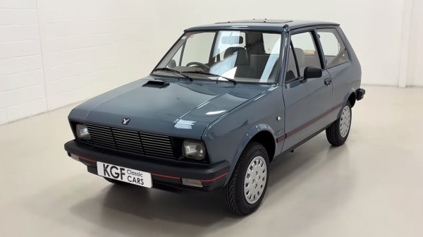 Ovakav Yugo se retko viđa: Prešao manje od 27.000 km, prodaje se za 10.000 evra FOTO/VIDEO