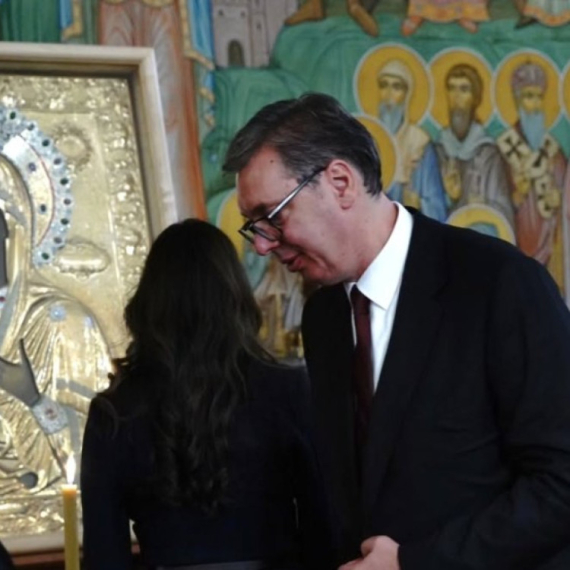 Vučić završava posetu Gruziji; Obišao čuveni manastir