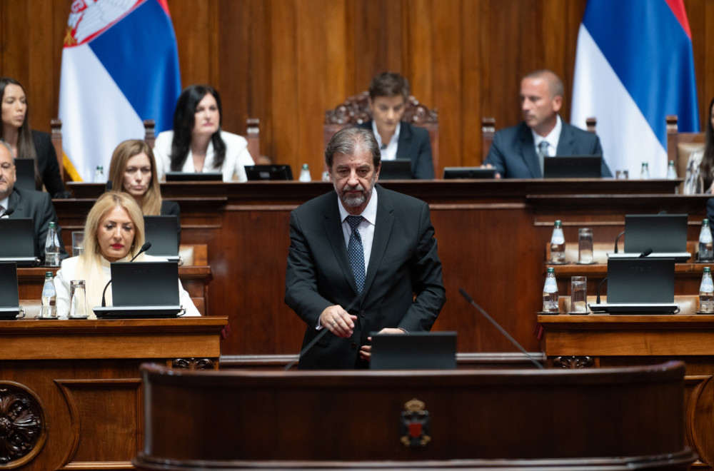 Posebna sednica Skupštine Srbije; Miroljub Tomić položio zakletvu za predsednika Vrhovnog suda FOTO/VIDEO