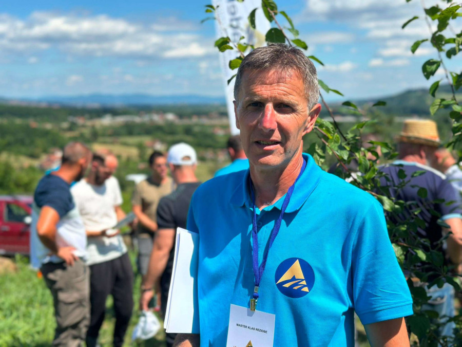 Voćari, ovo ne preskačite: Letnja rezidba čuva zasad i donosi bolji plod FOTO
