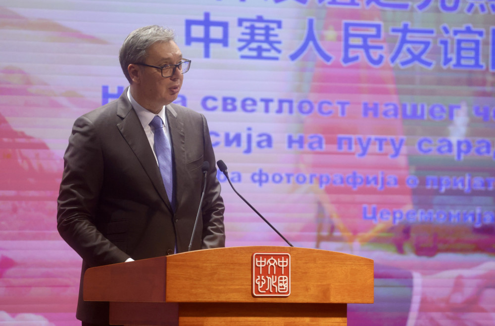 Vučić u Kineskom kulturnom centru: "Obeležavamo istoriju, proslavljamo sadašnjost i gledamo u budućnost" FOTO