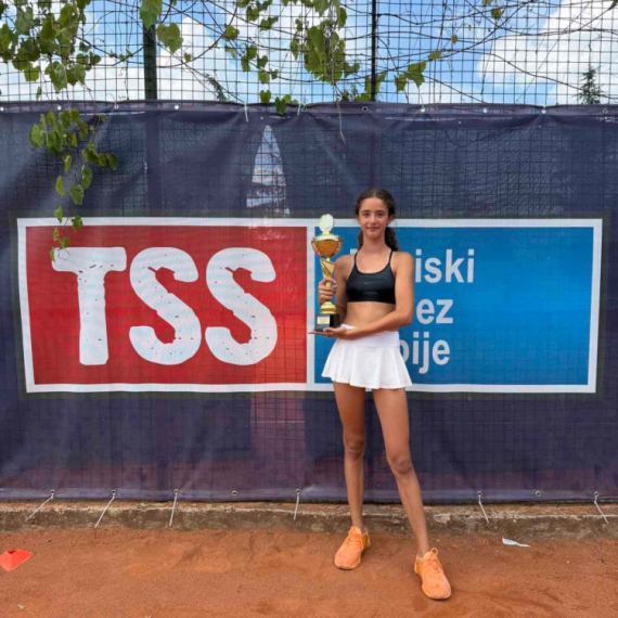 Elena Ćetković – nova teniska nada Srbije
