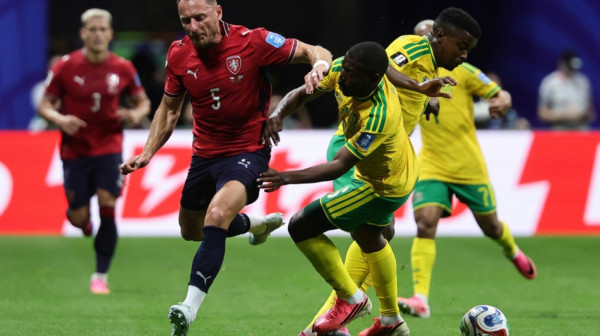 Češka vodi – Južna Afrika mora mnogo bolje u nastavku