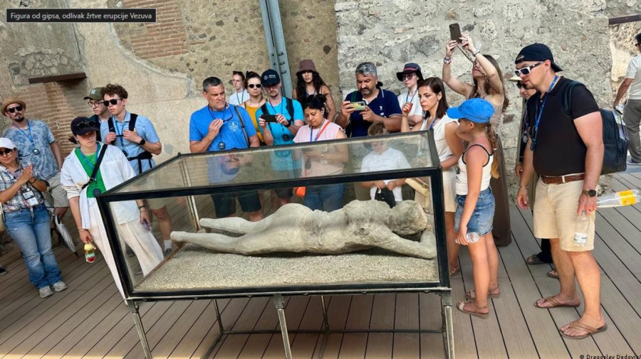 Dionis u Pompejima
