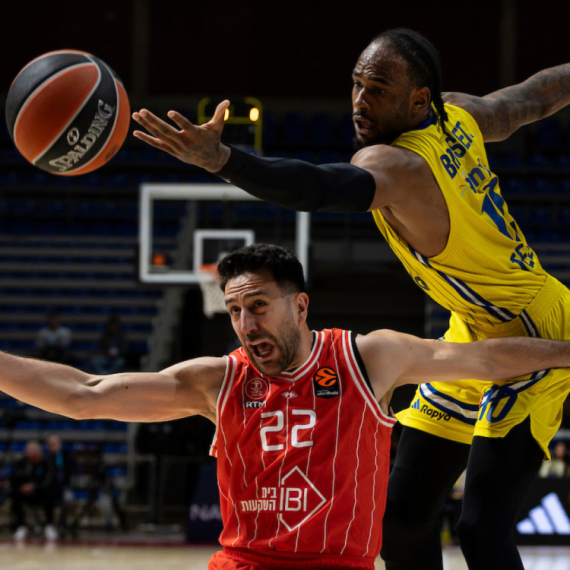 Micić rasturio Makabi – Hapoel izbegao "metlu"!