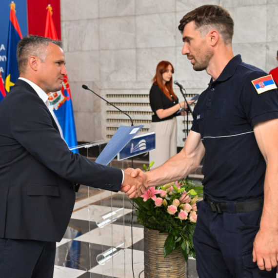 Dobrovoljnim vatrogasnim društvima u Vojvodini dodeljeno 29 miliona dinara