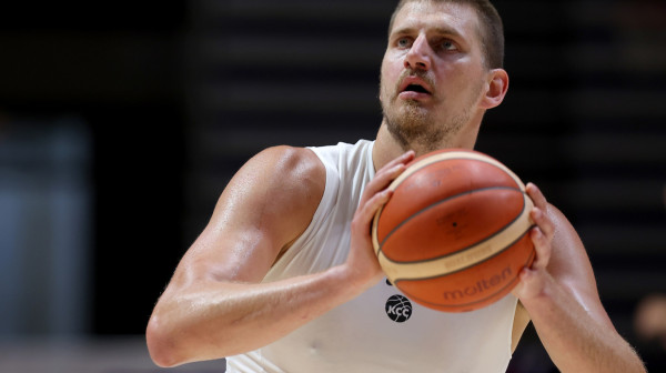 "Orlovi" na okupu – Jokić neprepoznatljiv FOTO/VIDEO