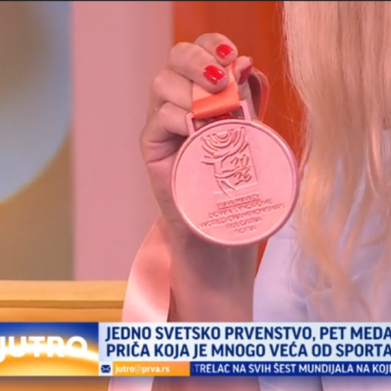 Dunja osvojila pet medalja i ganula Srbiju: Prva predstavnica na SP za osobe sa Daunovim sindromom VIDEO